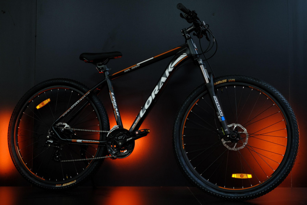 Lorak Sel 9200 Матовый Чёрный/Коричневый 19р (на раму 171-182)