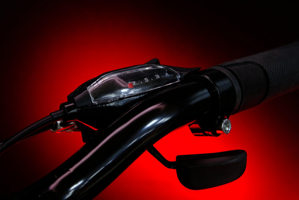 FOLTAS 22 Матовый Чёрный/Красный